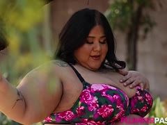 Die fette Lady lässt sich vögeln