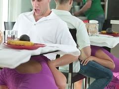 Stiefmutter liebt den verbotenen Sex